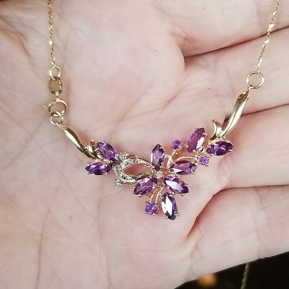 Vintage 14kt Amethyst/Diamond Necklace - Picture 3 of 11
